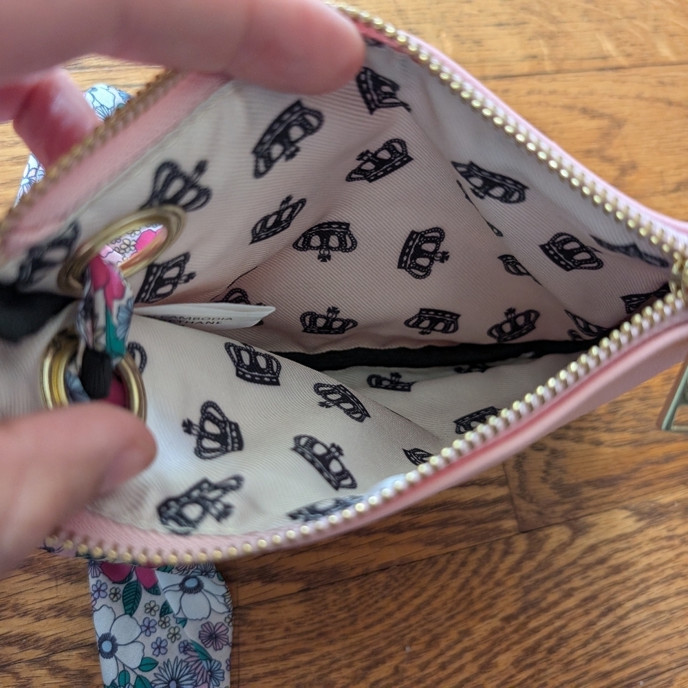 Juicy Couture Floral Scarf Wristlet - Picture 5 of 6